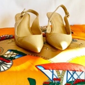 Michael Kors Beige Slingback Leather Sandals sz 7M